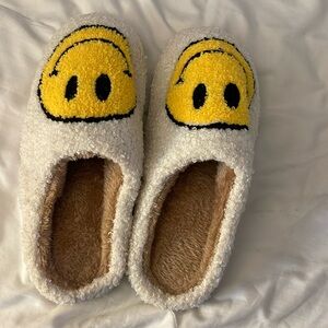 Women’s slippers